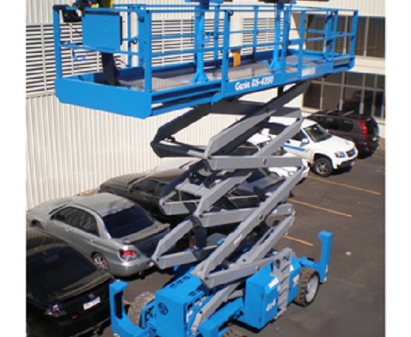 What to Consider When Buying a Scissor Lift