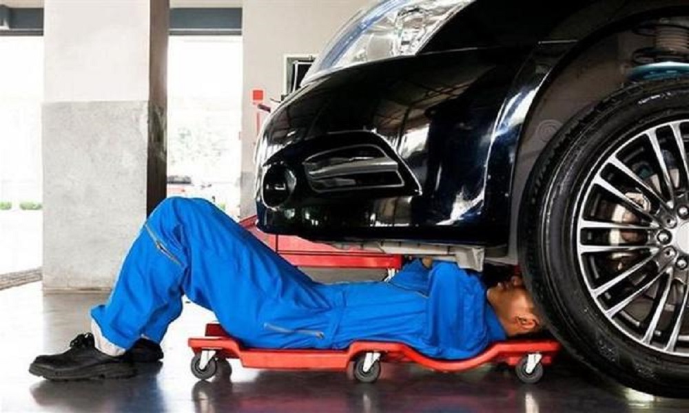 Signs You Need Auto Repairs and How to Find the Best Vehicle Mechanic