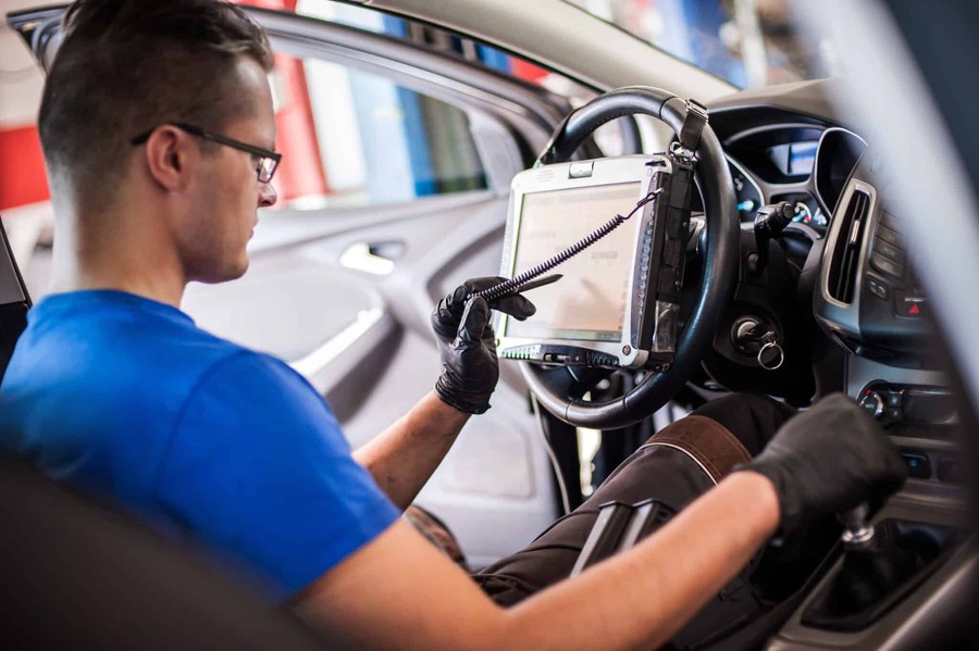 Why Body Panels May Need Recalibration After Repairs: Ensuring Safety and System Accuracy
